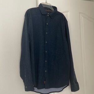 Fundamental Coast long shelve button down